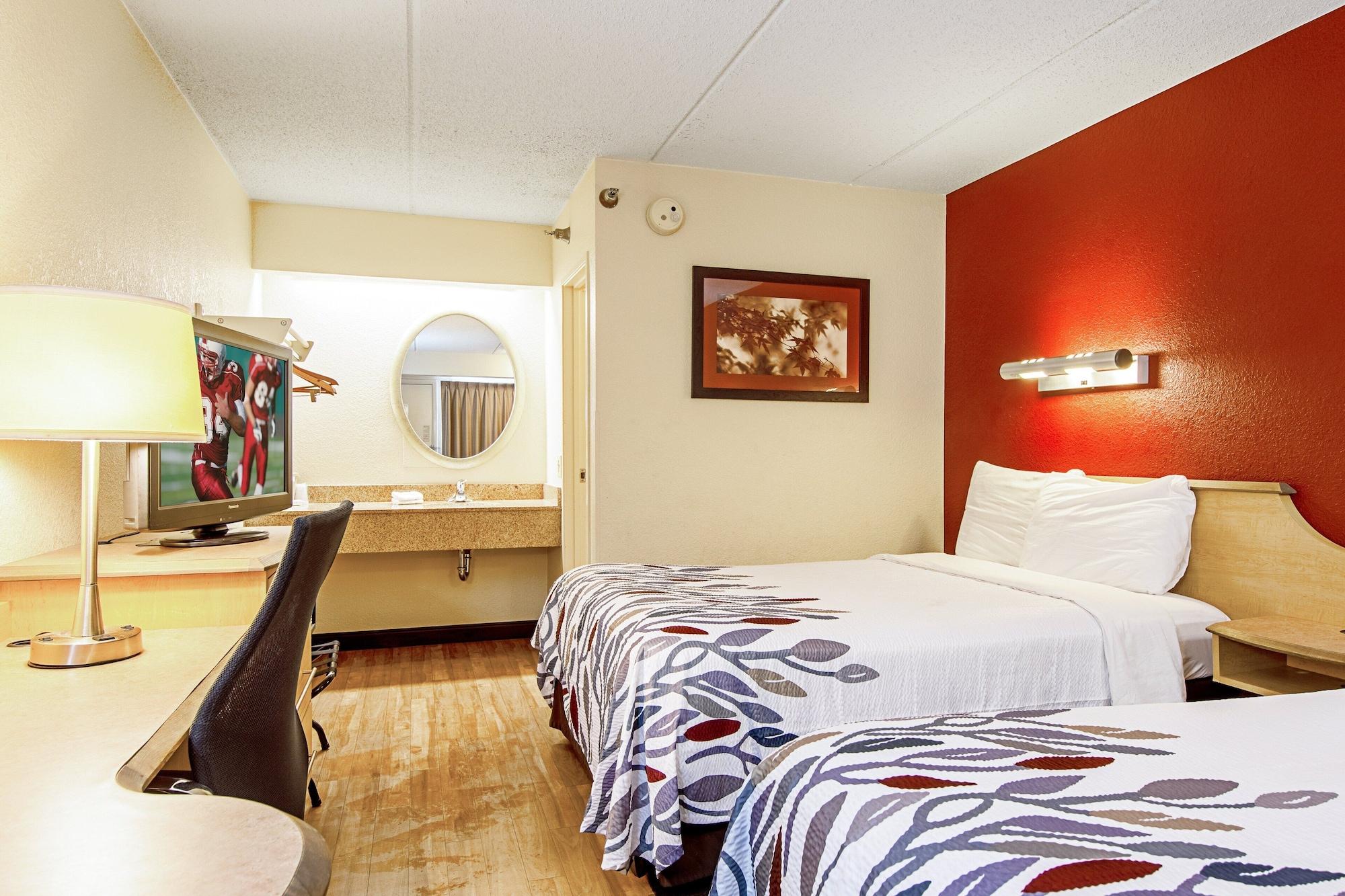 Red Roof Inn Pittsburgh North Cranberry Township Exterior photo